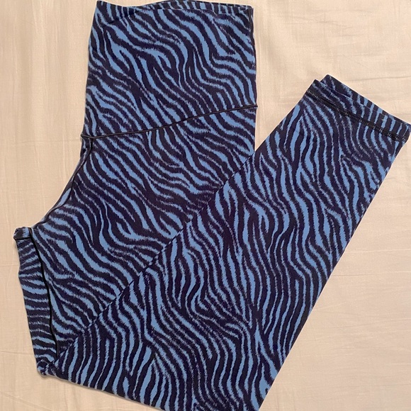Zebra aerie leggings - Picture 1 of 2